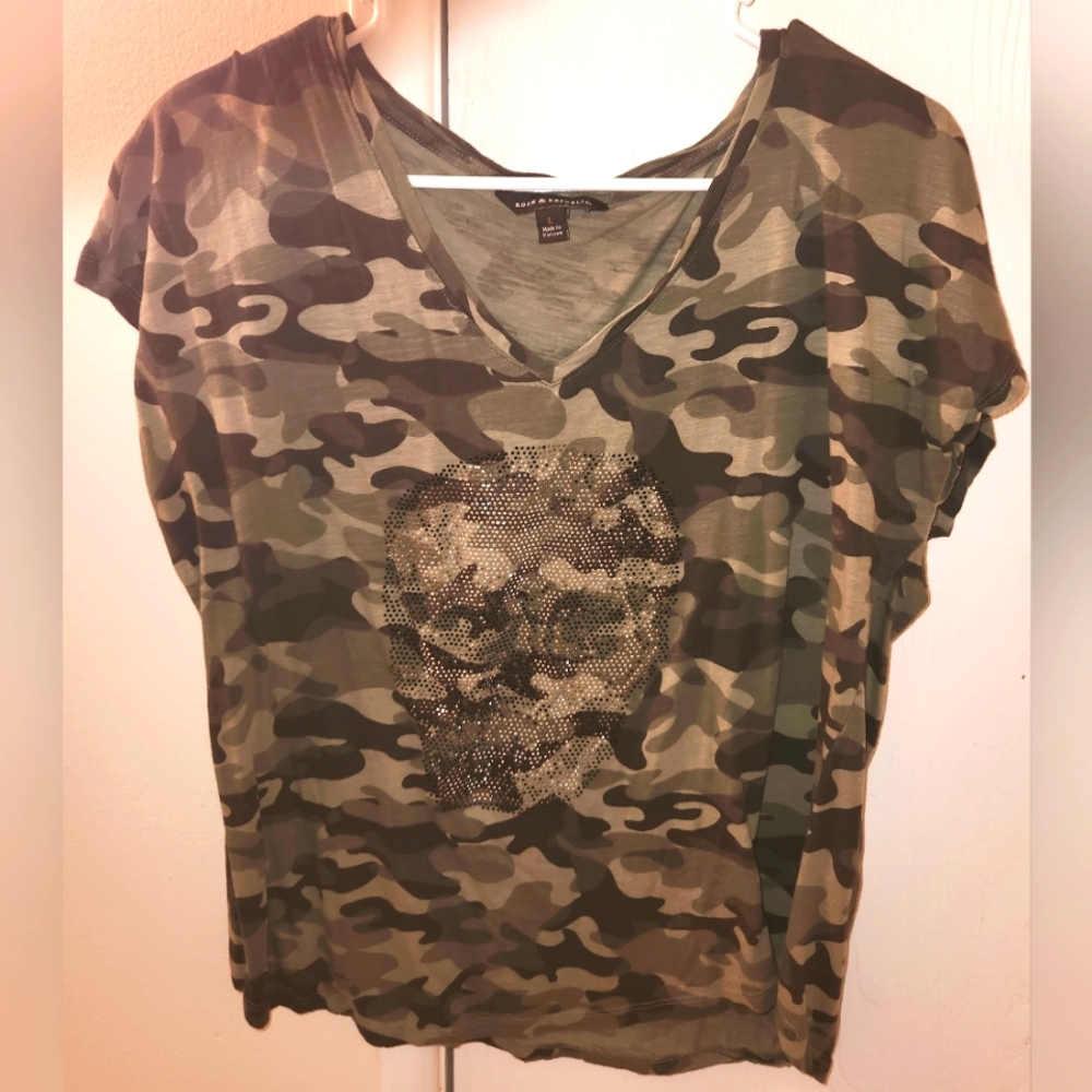Camo tee